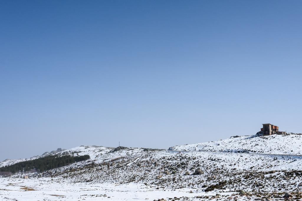 Luna Chalets Da Montanha - Serra Da Estrela Ковильян Экстерьер фото